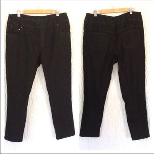 BFA Classics Black Skinny Jeans 18
